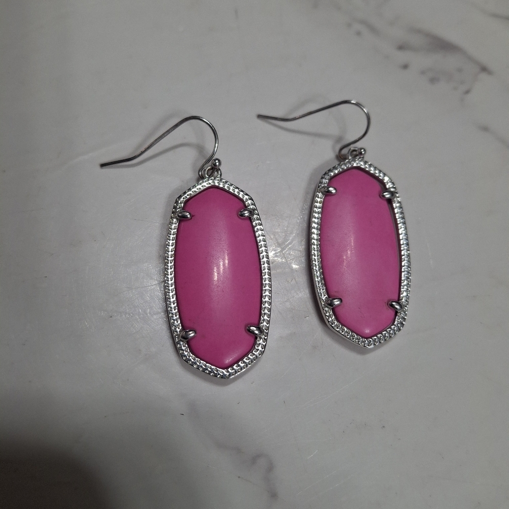 Kendra Scott Pink Stone Earrings - Picture 5 of 5